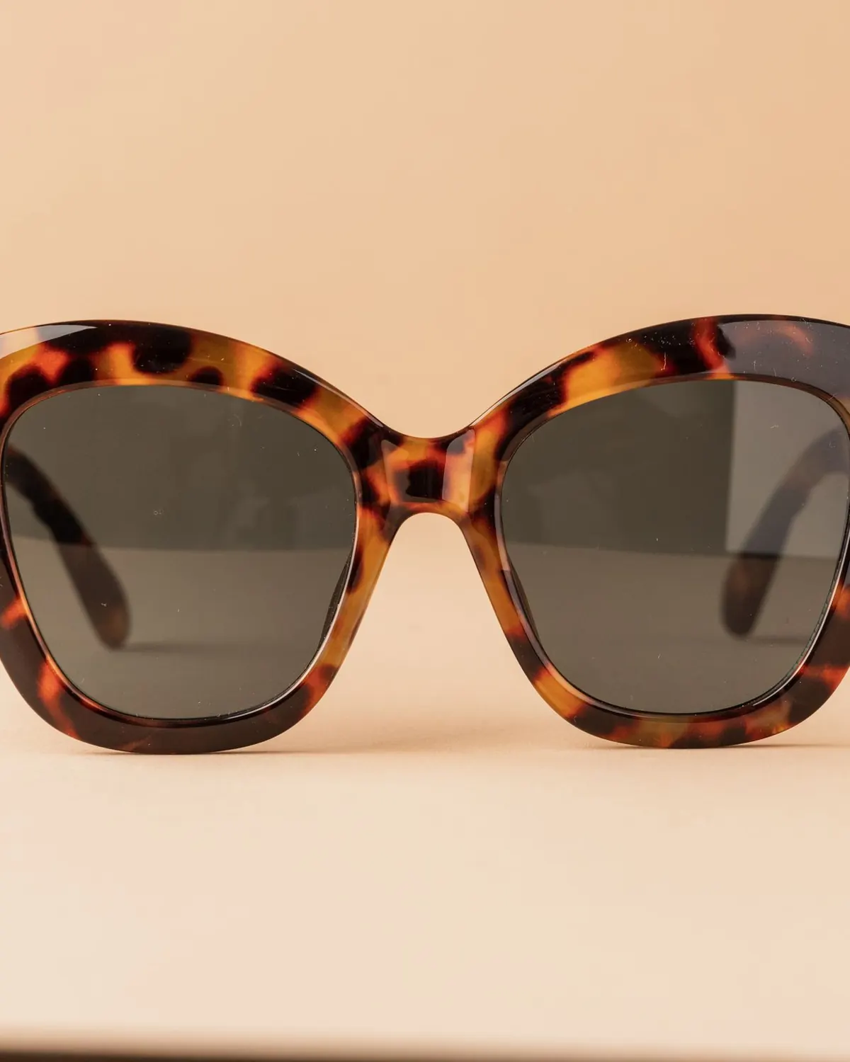 Capri Cat-Eye